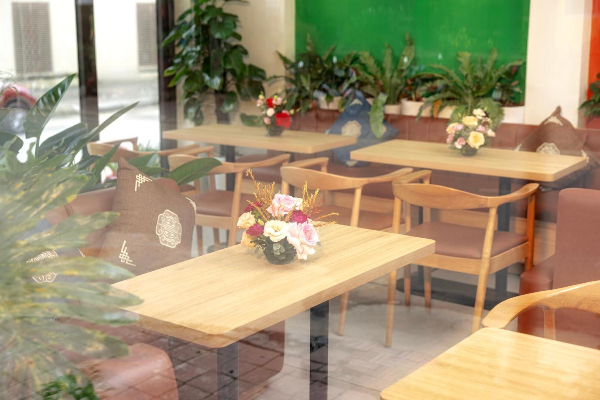 Tropical Paradise Sapa Hotel & Coffee Exterior photo