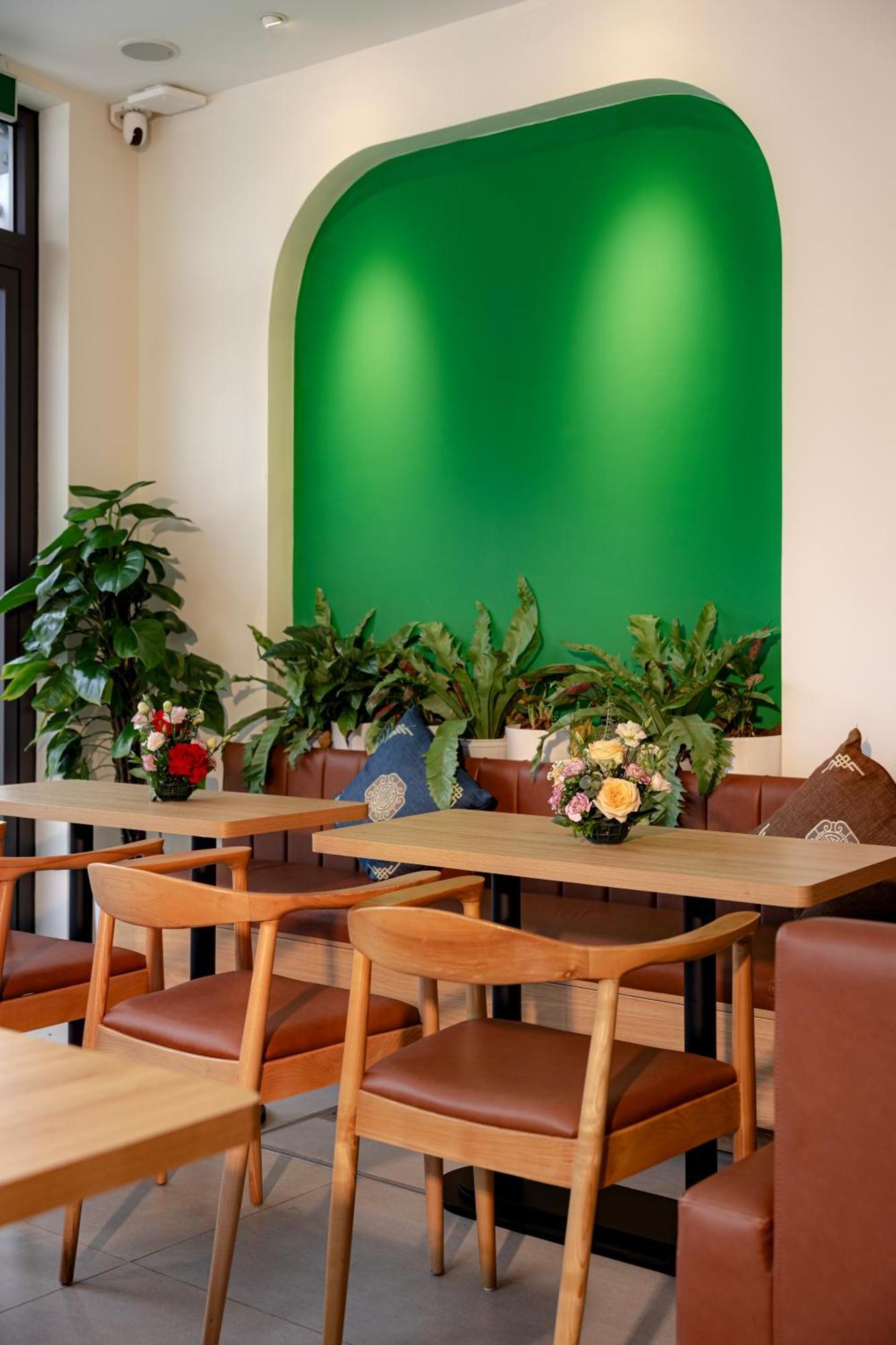 Tropical Paradise Sapa Hotel & Coffee Exterior photo