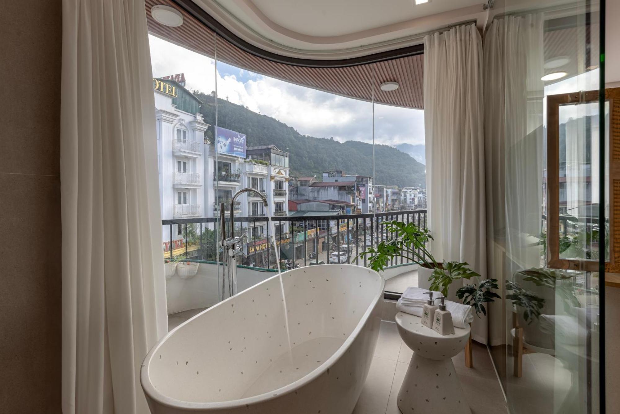Tropical Paradise Sapa Hotel & Coffee Exterior photo